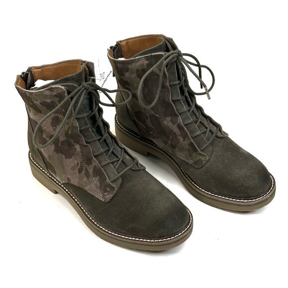 Comfortiva Renny Army Green Camo Suede Boots Womens Size 7M Back Zip New $146 - Picture 1 of 11